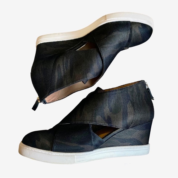 Linea Paolo Camo Faith Cut Out Wedge Sneaker Shoes - Picture 3 of 9